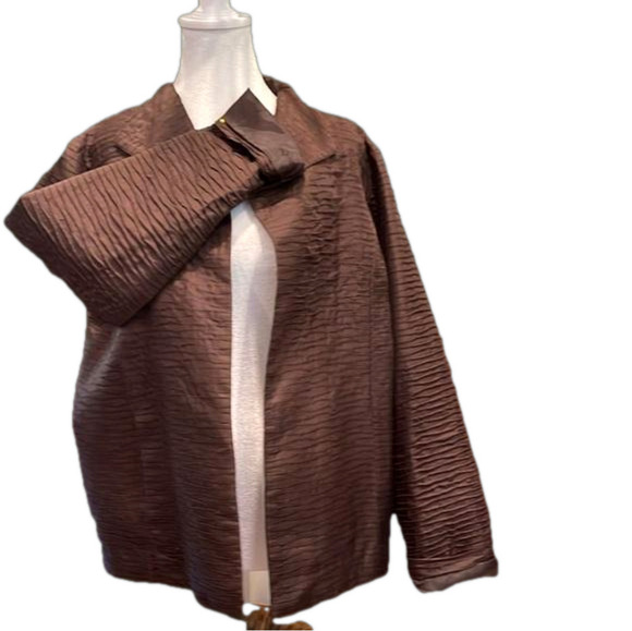 ANNE CARSON M brown silk textured  open jacket with pockets and fully lined. - Picture 2 of 7